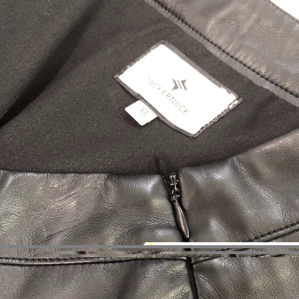 Tuckernuck Black Faux Leather A-Line Skater Mini Skirt Women's XL Vegan Preppy - Picture 8 of 8